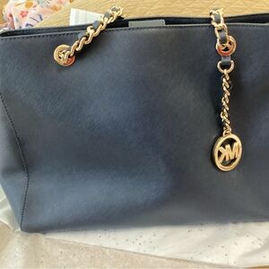 Elegant Navy Blue Handbag with Gold Accents